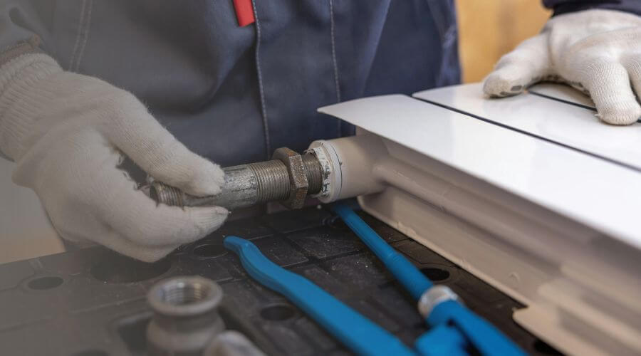 Expert burst pipe repair services in Lance Creek, WY